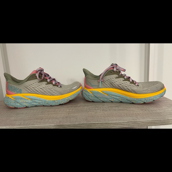 SOLD | HOKA Free People Clifton - size 6 (W) seaweed/green tea FP Movement HOKA - Picture 8 of 12